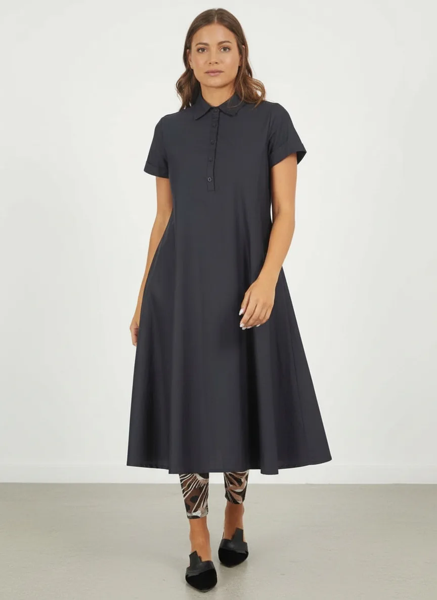 שמלת מעצבים דגם Aviv Midi- כפתורים מידי שחורה לנשים